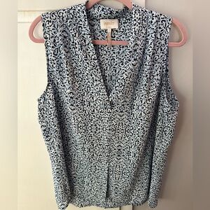 Laundry Shelli Segal blue & white print sleeveless blouse sz L